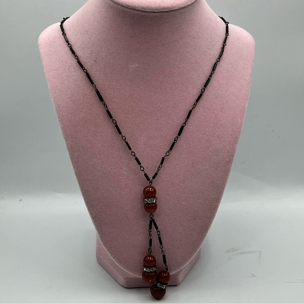 1960s unique drop design Red and Black onyx and carnelian Minimalist Necklace